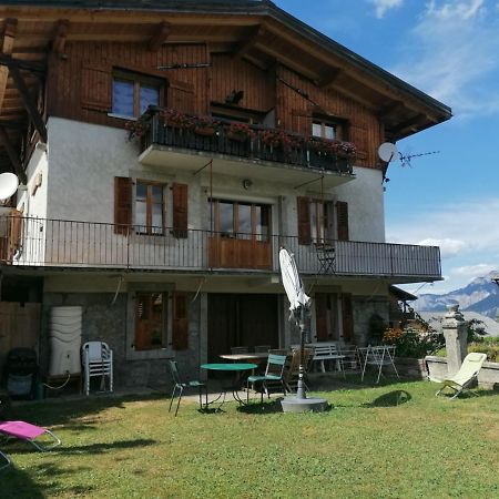 Chalet Mont-Blanc 孔布卢 外观 照片